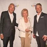 Lydia und Dieter Scheck mit Kai Gosslar von hamburg work / Lecker hoch drei und Pestalozzi-Stiftung Hamburg